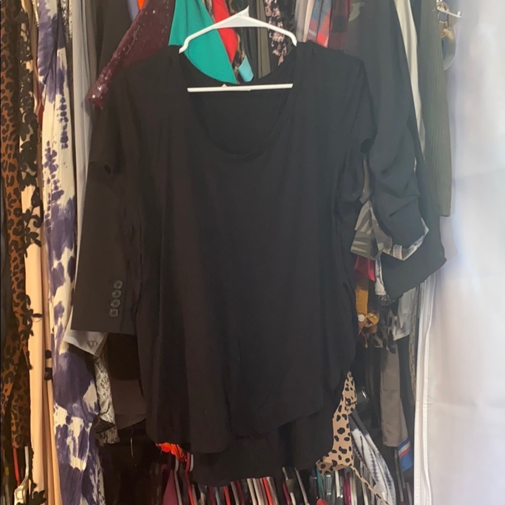 OS Lush black Tshirt